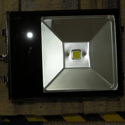 Lumiera a LED a COB di alta potenza 70W 140W IP66 per laboratorio o magazzino