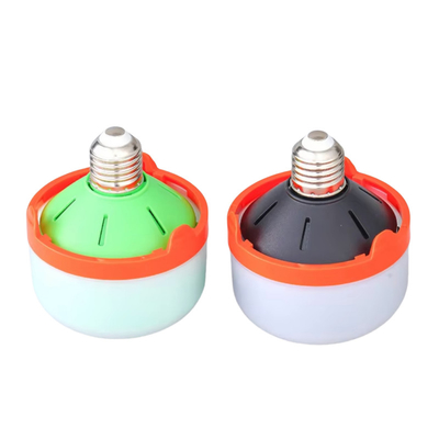 Nuovo design Ricarica veloce Alta potenza Tempo di lavoro lungo Lampada di emergenza a LED E27 B22 base Alta luminosità