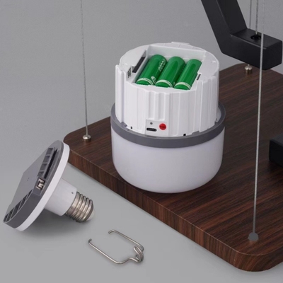 Portatile 30w 50w Lampada di emergenza ad alta potenza a LED Tempo di emergenza lungo 5 ore per uso all'aperto