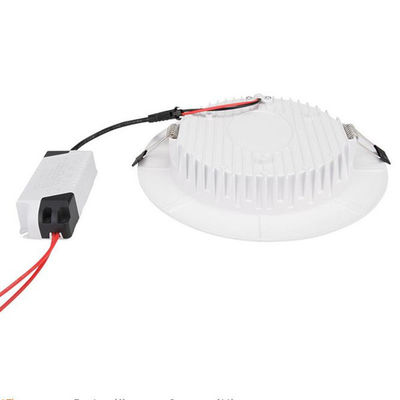 Lampada del soffitto del supporto con progettazione differente della copertura per l'edificio per uffici del centro commerciale e