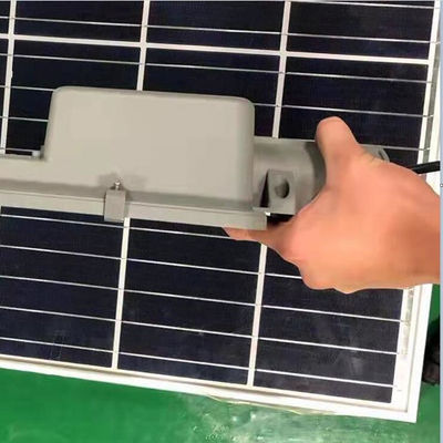 Alto potere 500W tutto nell'iluminazione pubblica solare due con alloggio di alluminio per la strada principale
