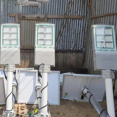 Lavoro solare dell'iluminazione pubblica di IP65 AL Extra Solar Panel Aio per 3-4 giorni di funzionamento