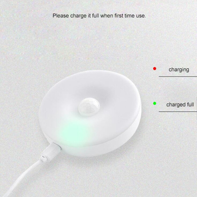 Luce notturna di design rotondo con sensore di movimento per camera da letto luce bianca 6000K