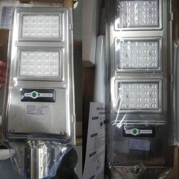 La versione della PANNOCCHIA e di SMD di integra la luce solare del giardino per la strada e l'area di vita